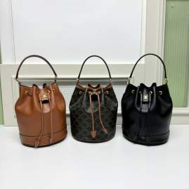 Picture of Celine Handbags _SKUfw225667111fw